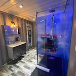 Les Docks Insolite&spa * Berck