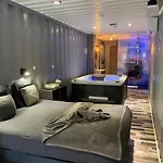 Les Docks Insolite&spa * Berck