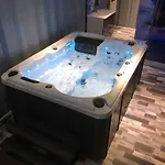 Les Docks Insolite&spa Berck