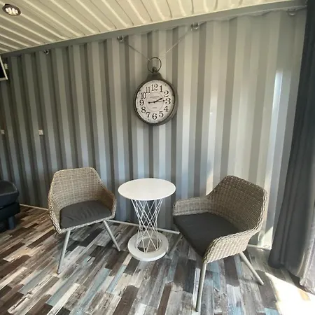 Les Docks Insolite&spa Berck