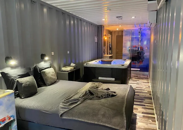 Les Docks Insolite&spa * Berck